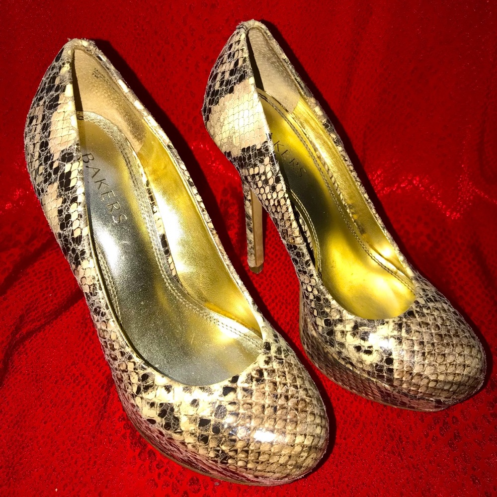 Bakers women shoes size 8